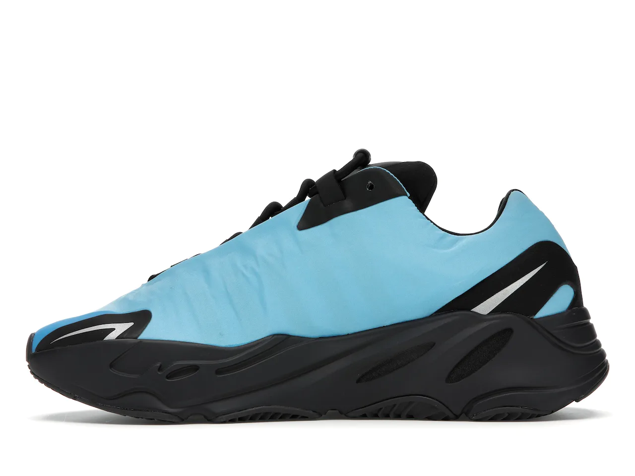 Yeezy 700 MNVN Bright Cyan 4