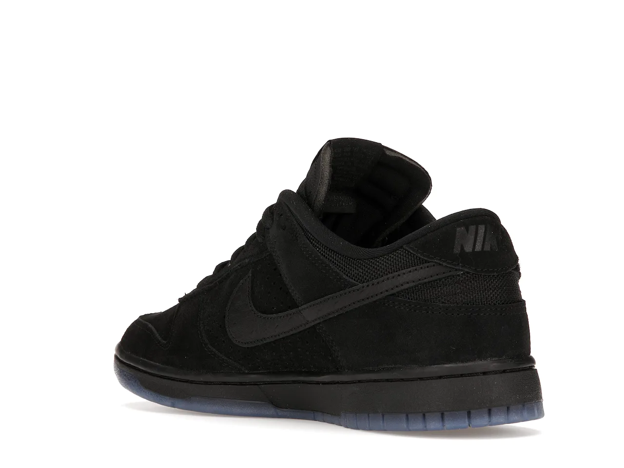 Dunk x Undefeated 5 On It Black 5