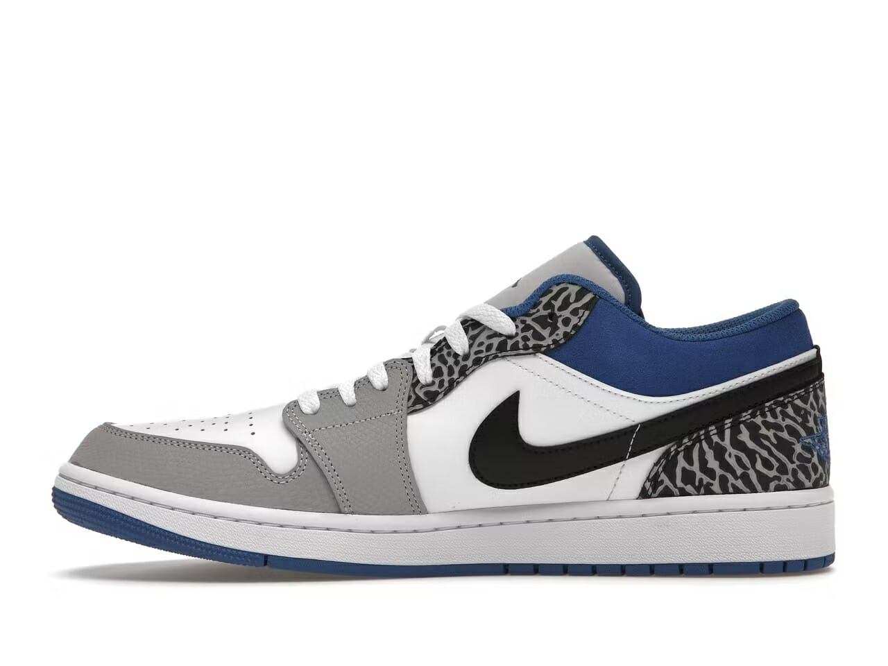 Jordan 1 Low SE - True Blue 5