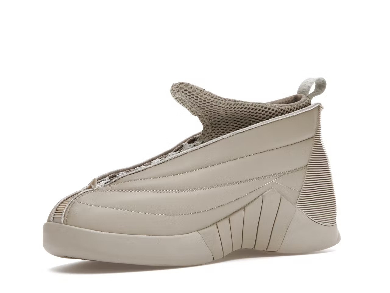 Jordan 15 Retro x Bilie Eilish 4