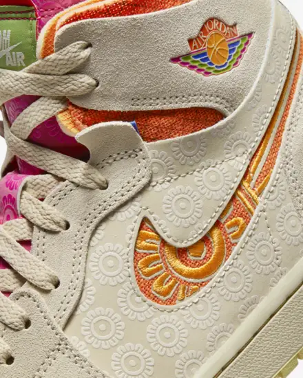 Air-Air-Jordan-1-Zoom-CMFT-Somos-Familia 2