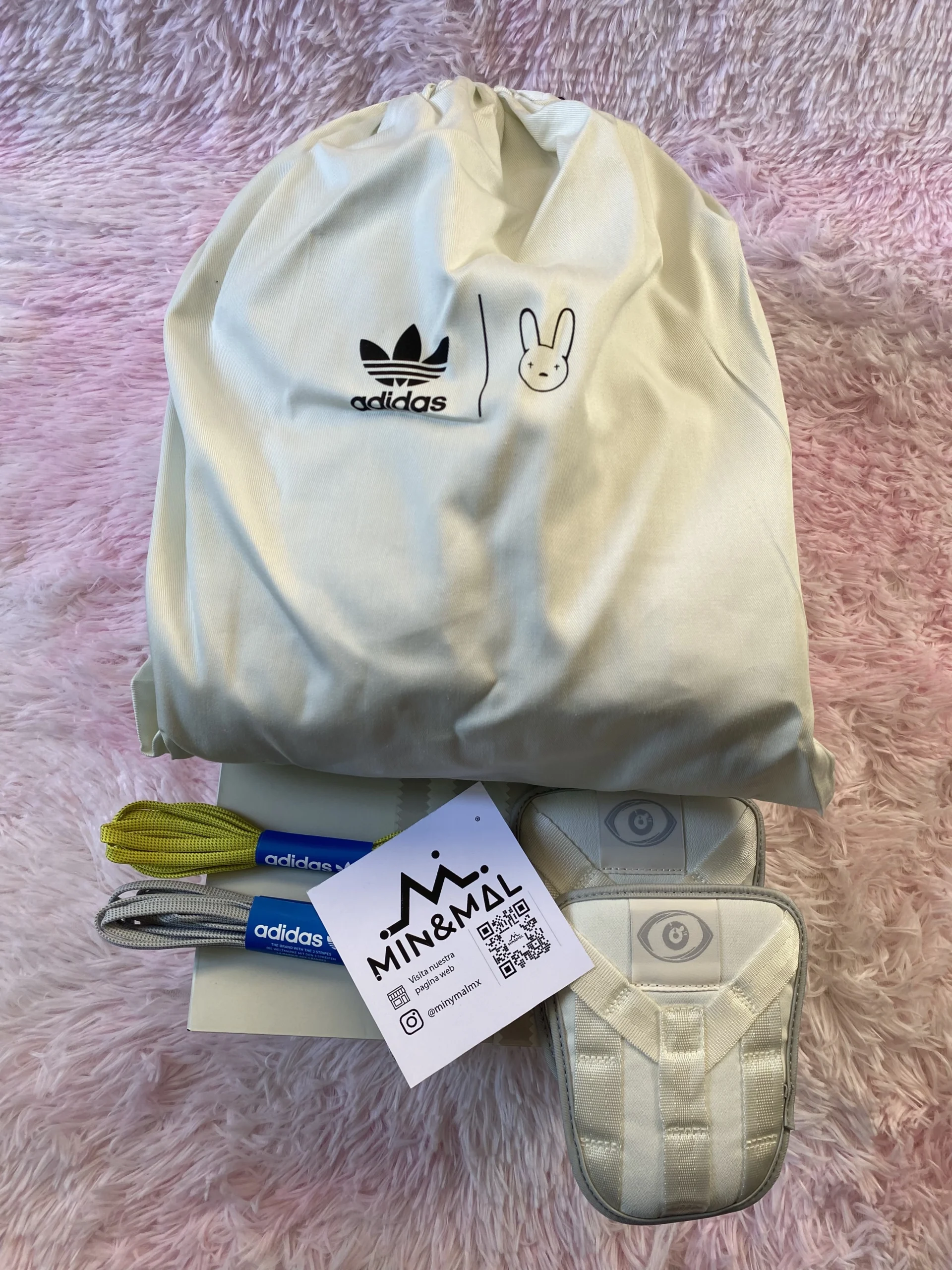 4DB72F11-BA10-4FE0-8AFC-99E7DBBF761D adidas Forum Buckle Bad Bunny White Tenis adidas 6