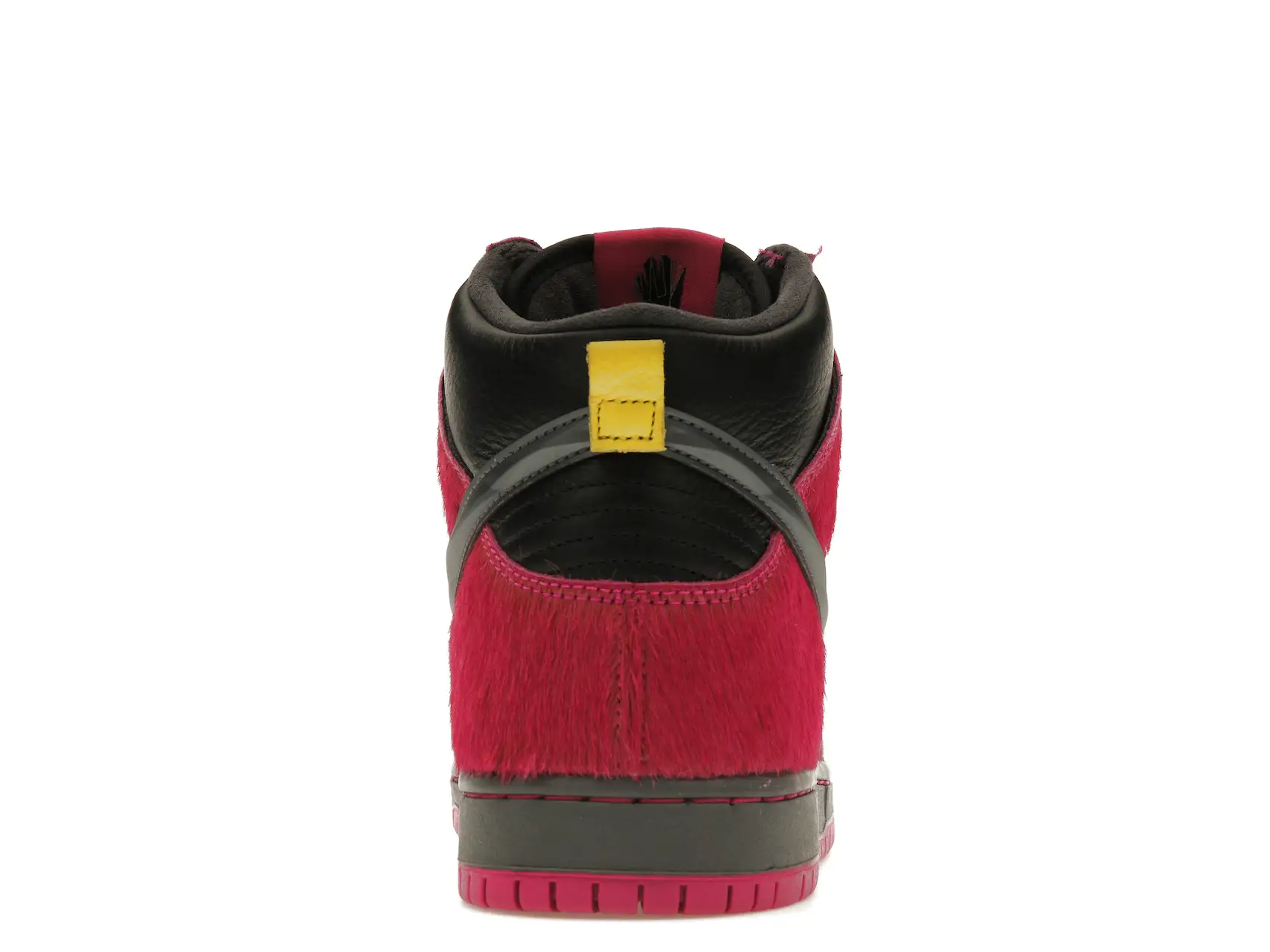 Nike SB Dunk High x Run The Jewels - Active Pink 5 Nike SB Dunk High x Run The Jewels - Active Pink 5