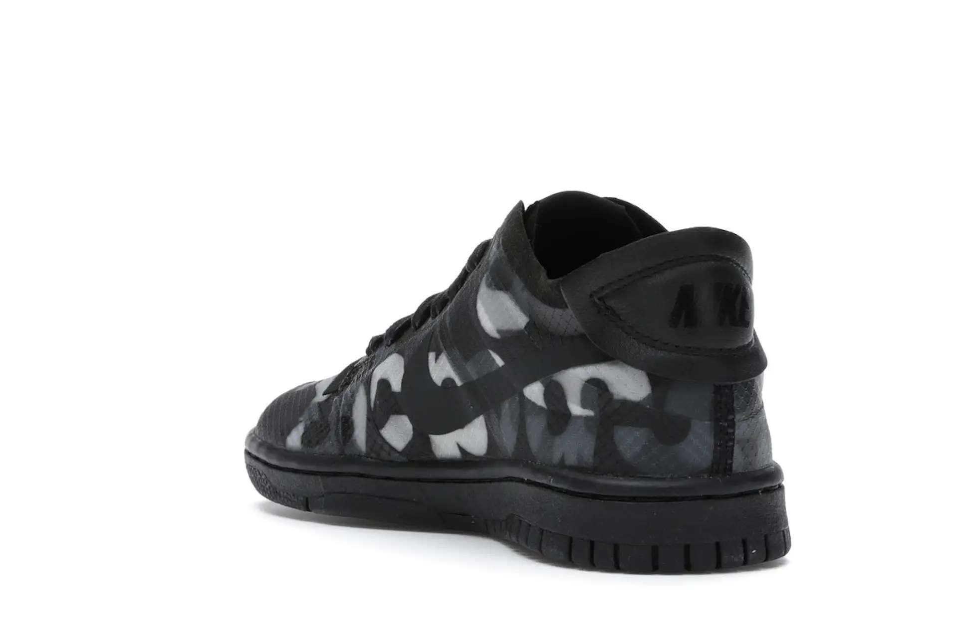 Nike Dunk Low x Comme Des Garcons - Print (Mujer) CZ2675-001 tenis sneakers minymal 3 Nike Dunk Low x Comme Des Garcons - Print (Mujer) CZ2675-001 tenis sneakers minymal 3
