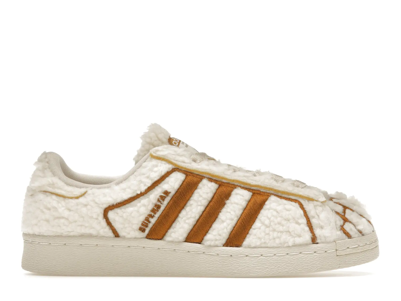 adidas Superstar - Concha Vainilla ID1638 minymal tenis sneakers adidas Superstar - Concha Vainilla ID1638 minymal tenis sneakers lado derecho