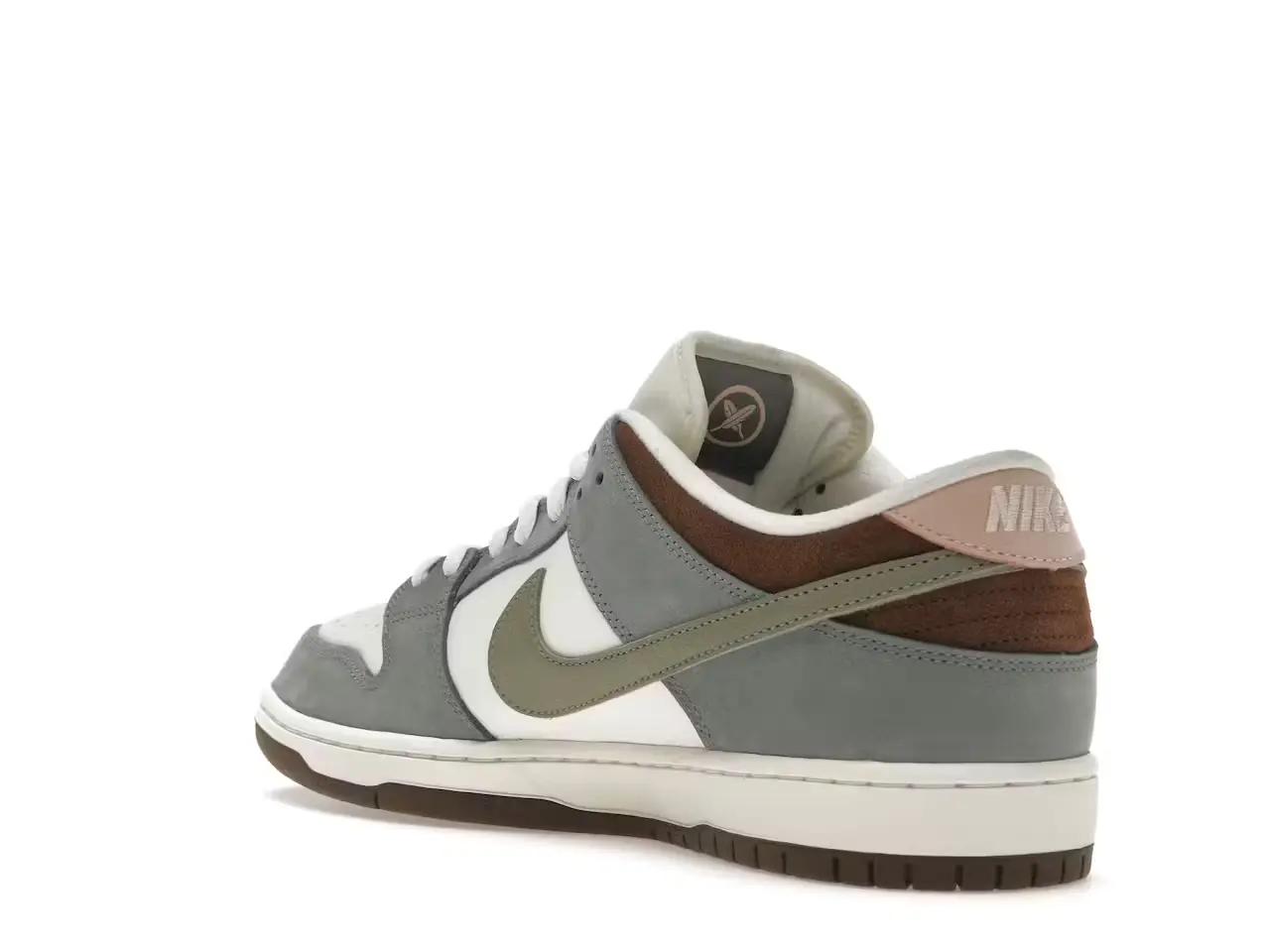 Nike SB Dunk Low x Yuto Horigome FQ1180-001minymal tenis sneakers 3 Nike SB Dunk Low x Yuto Horigome parte trasera izquierda