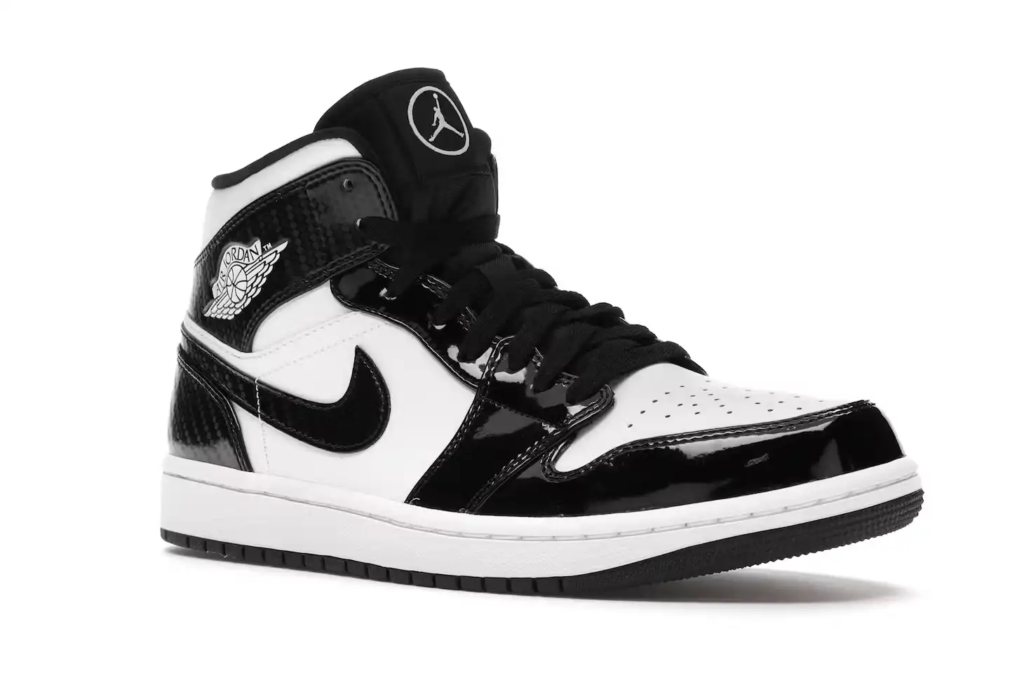 Jordan 1 Mid – Carbon Fiber DD1649-001 sneakers minymal tenis 2 tenis Jordan 1 Mid - Carbon Fiber parte delantera derecha