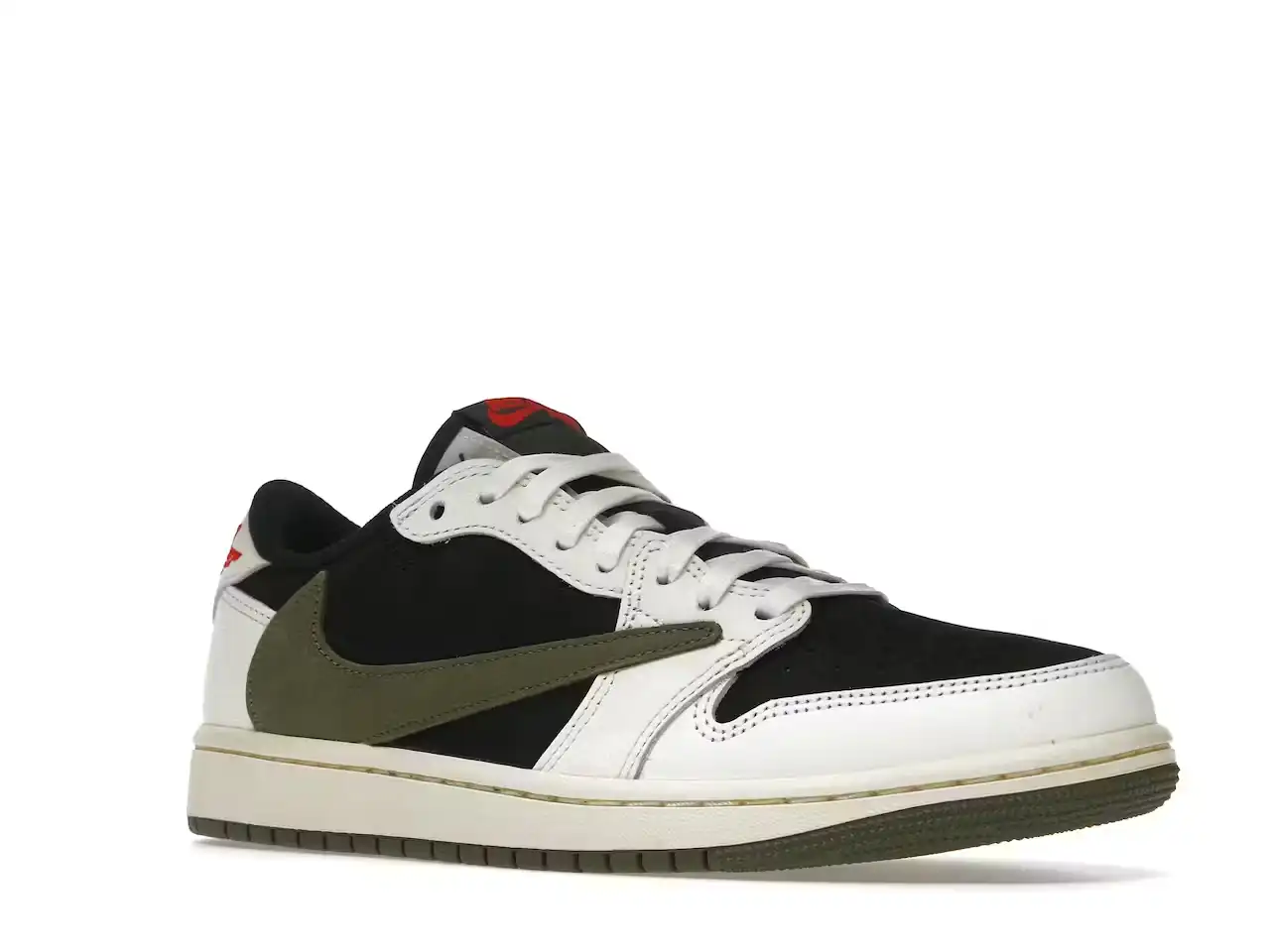 Jordan 1 Retro Low OG SP x Travis Scott Olive (Mujer) DZ4137-106 minymal tenis sneakers 2 Jordan 1 Retro Low OG SP x Travis Scott Olive (Mujer) parte delantera derecha minymal