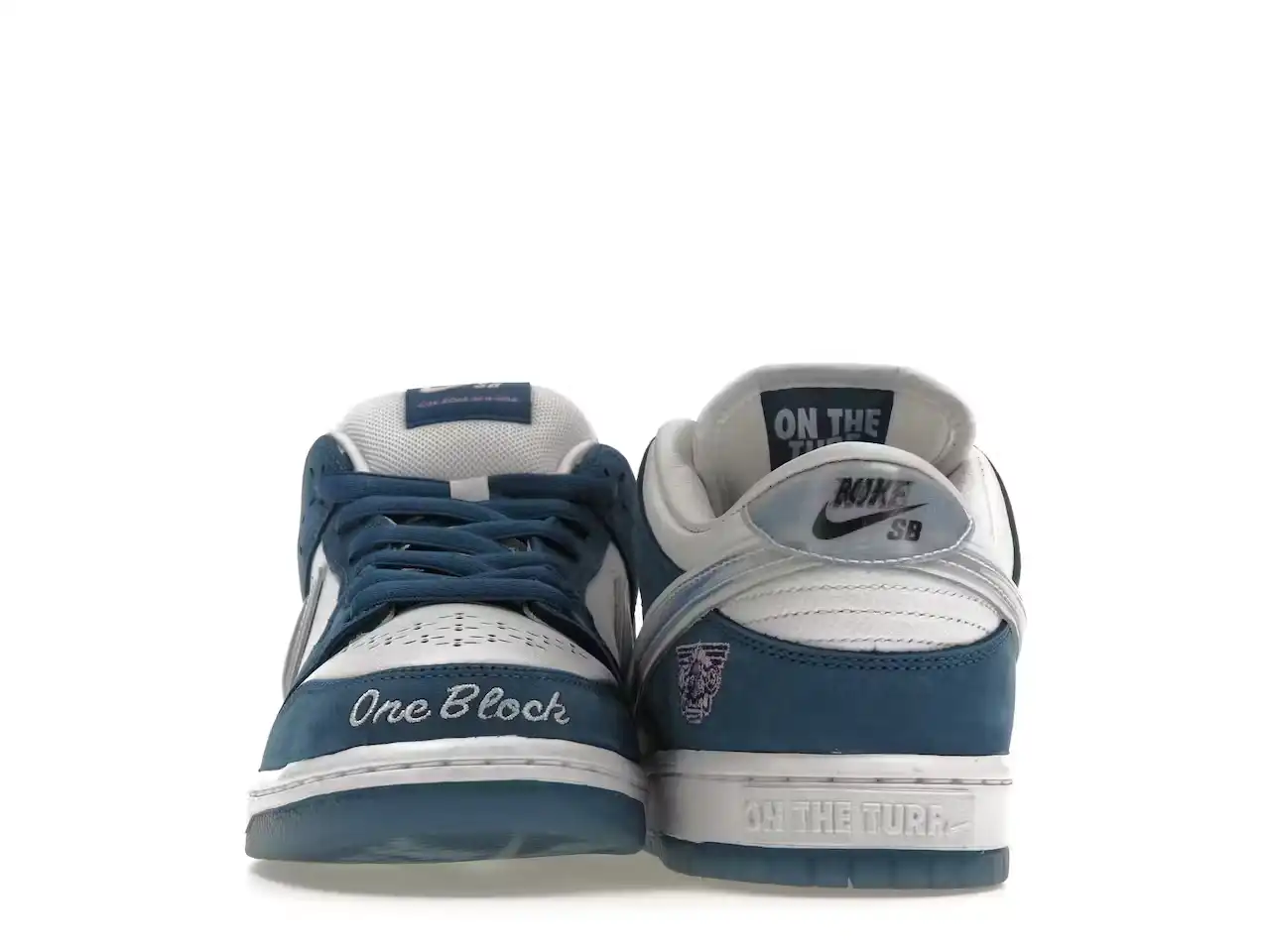 Nike SB Dunk Low x Born X Raised One Block At A Time FN7819-400 minymal tenis sneakers 4 Nike SB Dunk Low x Born X Raised One Block At A Time parte trasera minymal