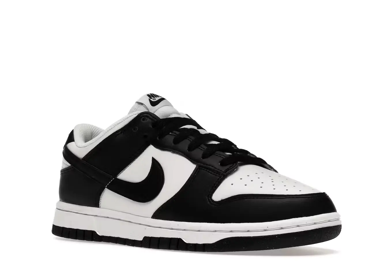 tenis Nike Dunk Low Next Nature Panda (Mujer) DD1873-102 minymal sneakers 2 tenis Nike Dunk Low Next Nature Panda (Mujer) DD1873-102 2
