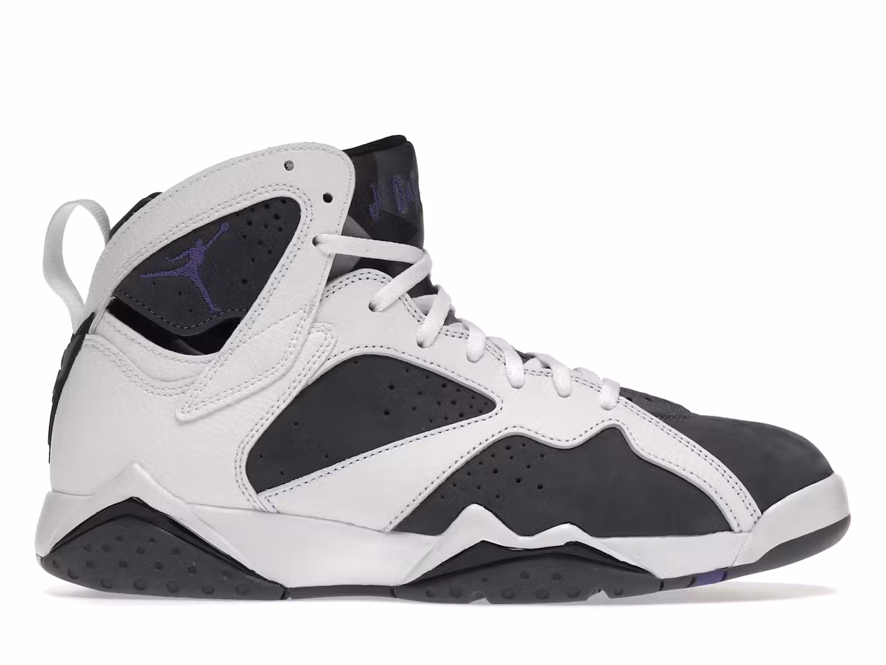 tenis Jordan 7 Retro Flint (2021) CU9307-100 sneakers minymal tenis Jordan 7 Retro Flint (2021) CU9307-100 sneakers minymal