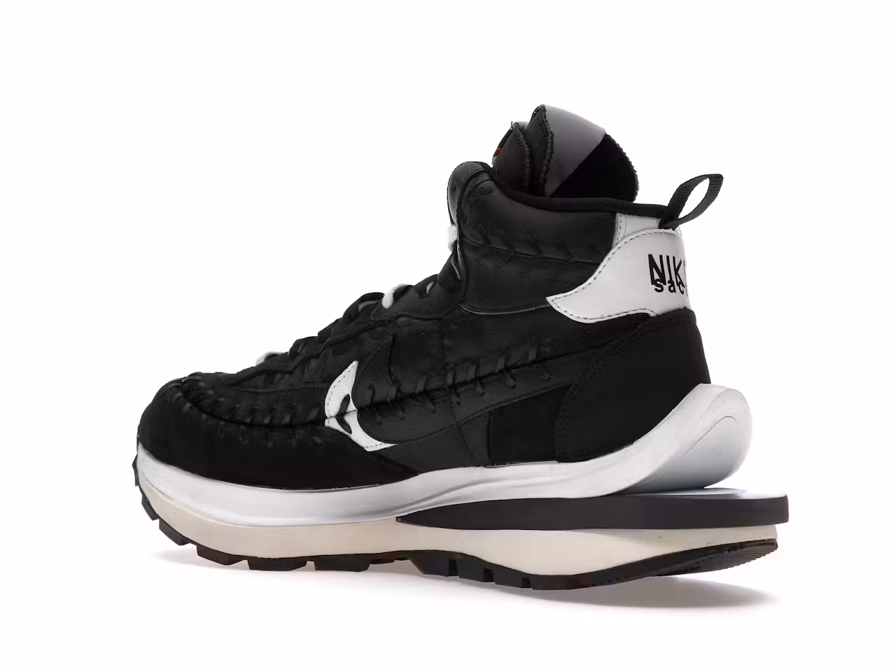 tenis Nike Vaporwaffle x sacai x Jean Paul Gaultier Black White DH9186-001 sneakers minymal 3 tenis Nike Vaporwaffle x sacai x Jean Paul Gaultier Black White DH9186-001 sneakers minymal 3