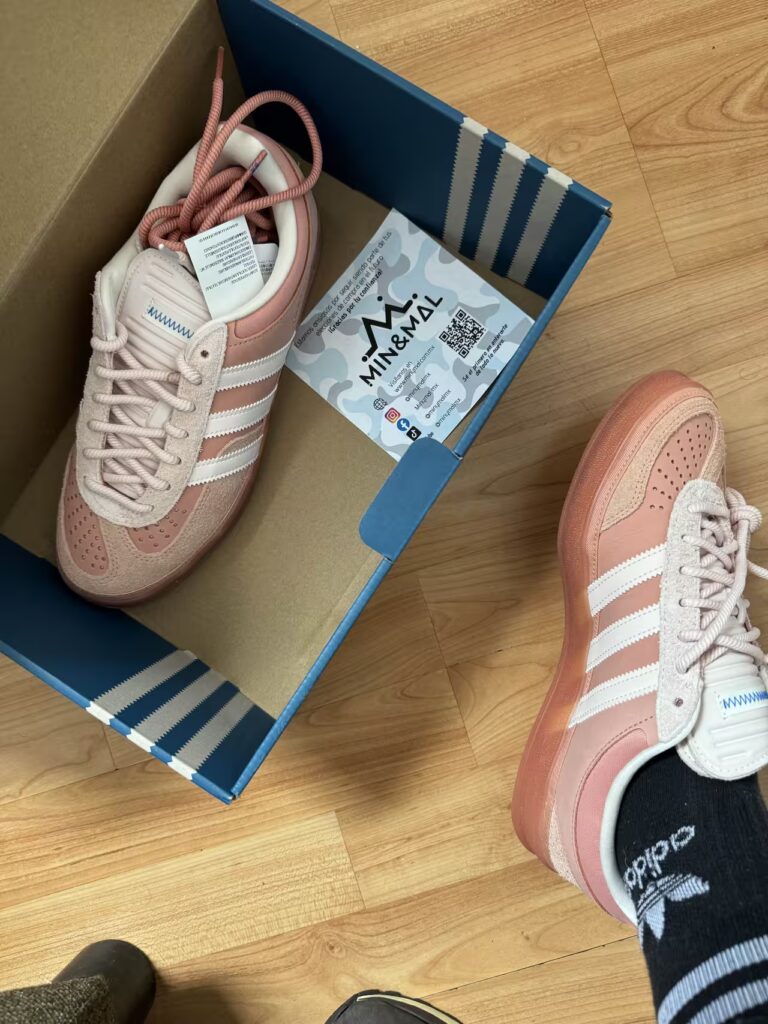 Image #1 from Oscar M