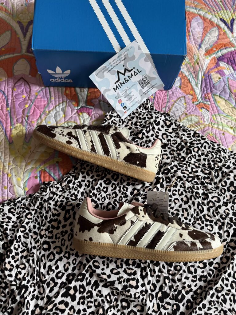 Image #1 from Claudia