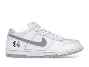tenis Nike SB Dunk Supreme 94 White Metallic Silver HQ8487-100 minymal sneakers